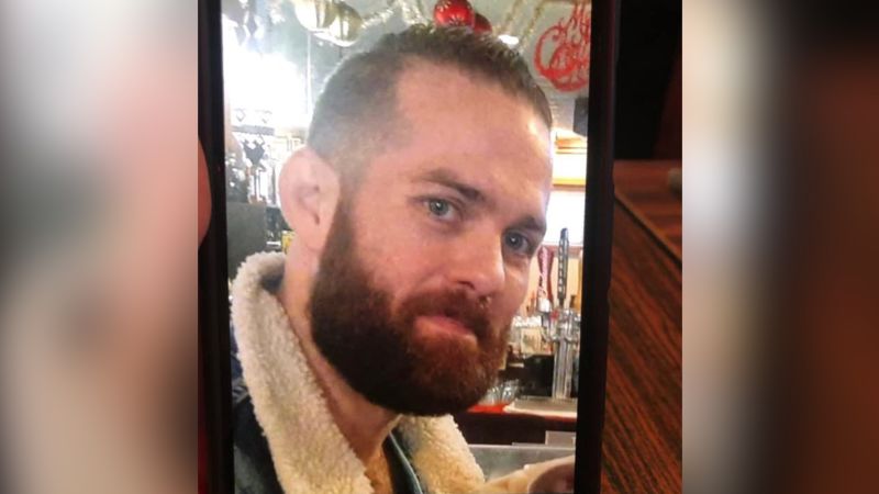 Man suspected of kidnapping and beating a woman in Oregon may be using dating apps to evade police