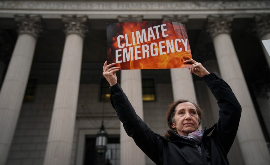 MyGrilloCOM Climate Change Is Still The Top Issue In The 2024 Election   Ca Climatecrisis 080520getty 9IOJWS 