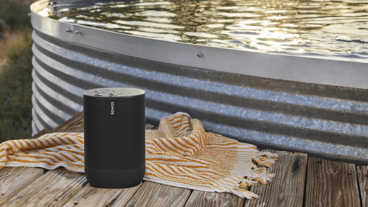 Sonos’ excellent indoor/outdoor original Move speaker is on rare sale for $100 off until stock runs out